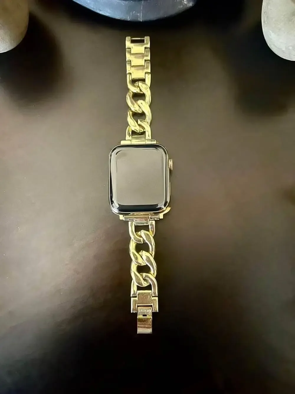 Apple Watch Series 6 - BEAUTIFUL GOLD STAINLESS STEEL!!! With several bands!!!